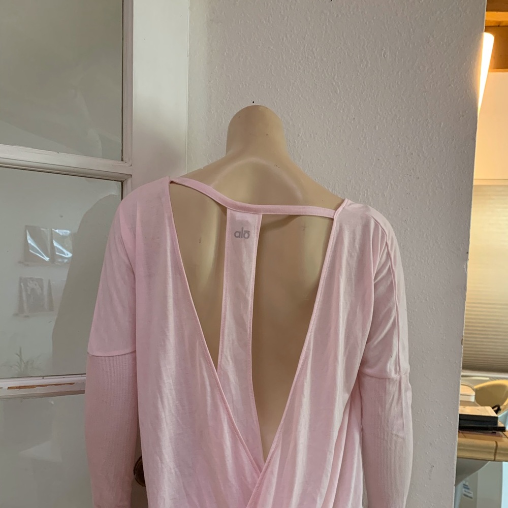 Alo Yoga Pullover